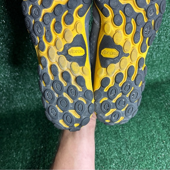 New Balance Minimus Shoes Mens Size 10.5 D Gray Trail Running Barefoot Vibram - Picture 10 of 12